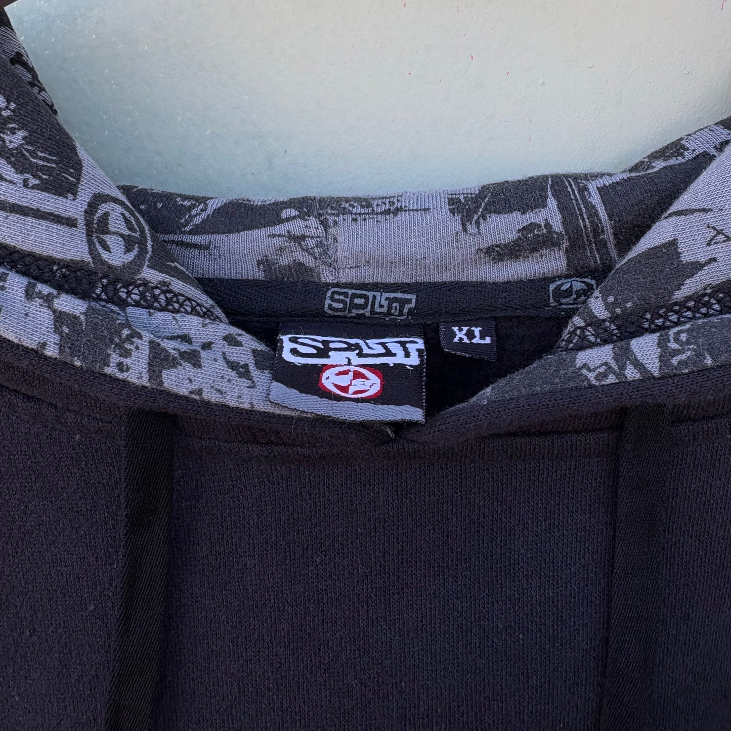 Vintage Split Hoodie - XXL