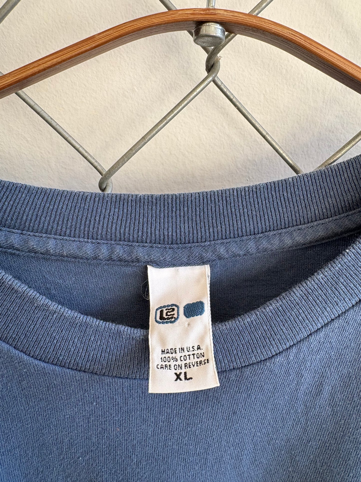 90s Levis L2 Tee - XL